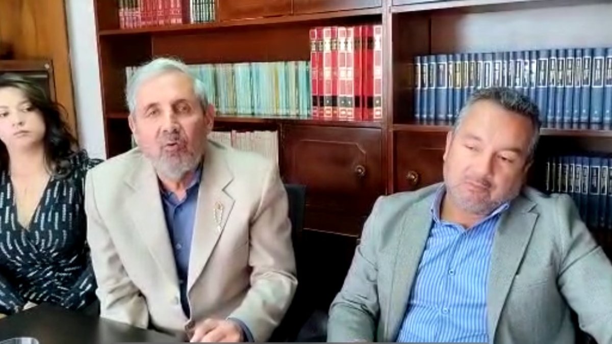 Quito. Cedeño dio una rueda de prensa para defender su inocencia.