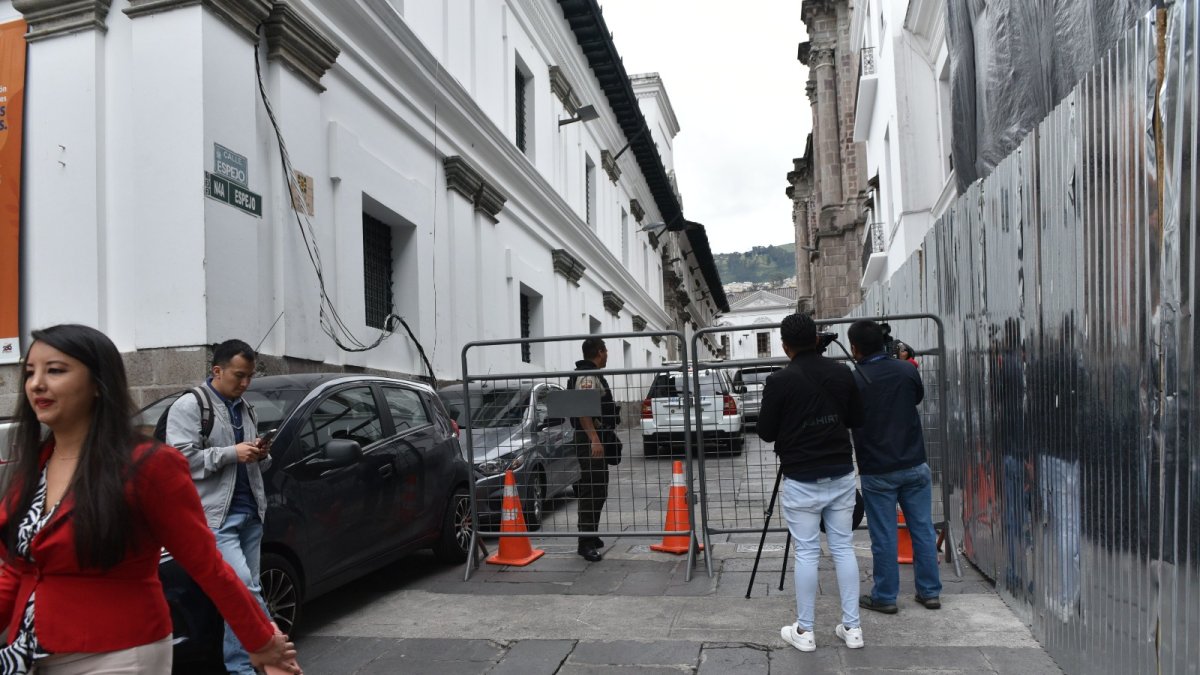 Durante cinco horas se sostuvo que el allanamiento a Carondelet era por el caso Encuentro La diligencia fue por una investigación en Petroecuador