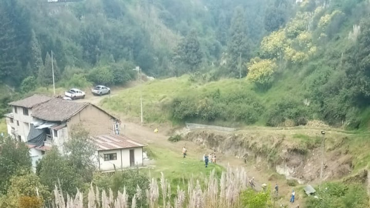 Previamente en la zona retiraron a quienes usaban las instalaciones como guarida.