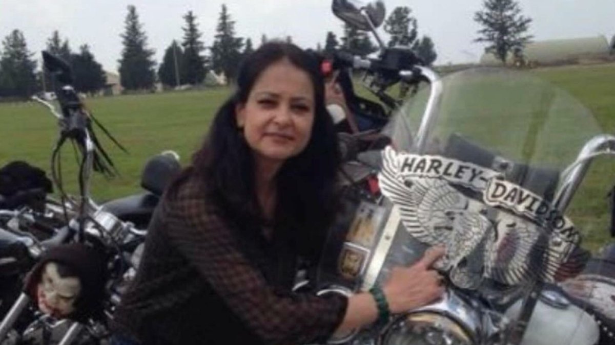 Emel Atici, una actriz muy querida. Su muerte es sentida por sus compañeros de trabajo.