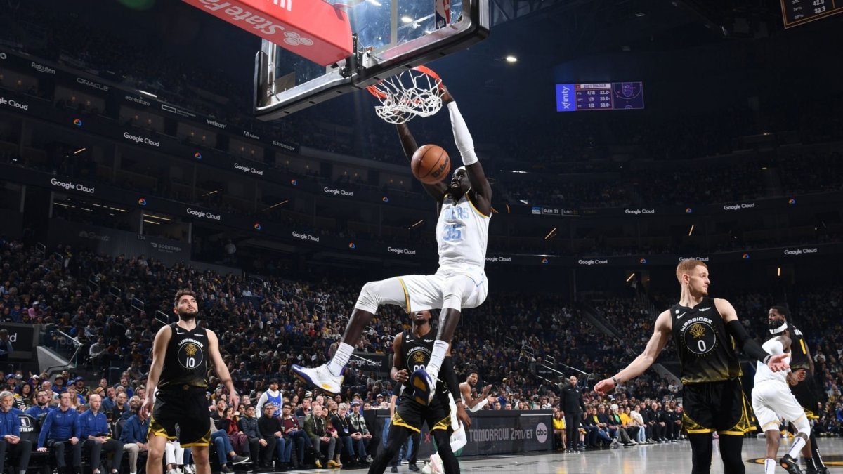 Dennis Schroder, con 26 puntos, comandó la victoria de Lakers.