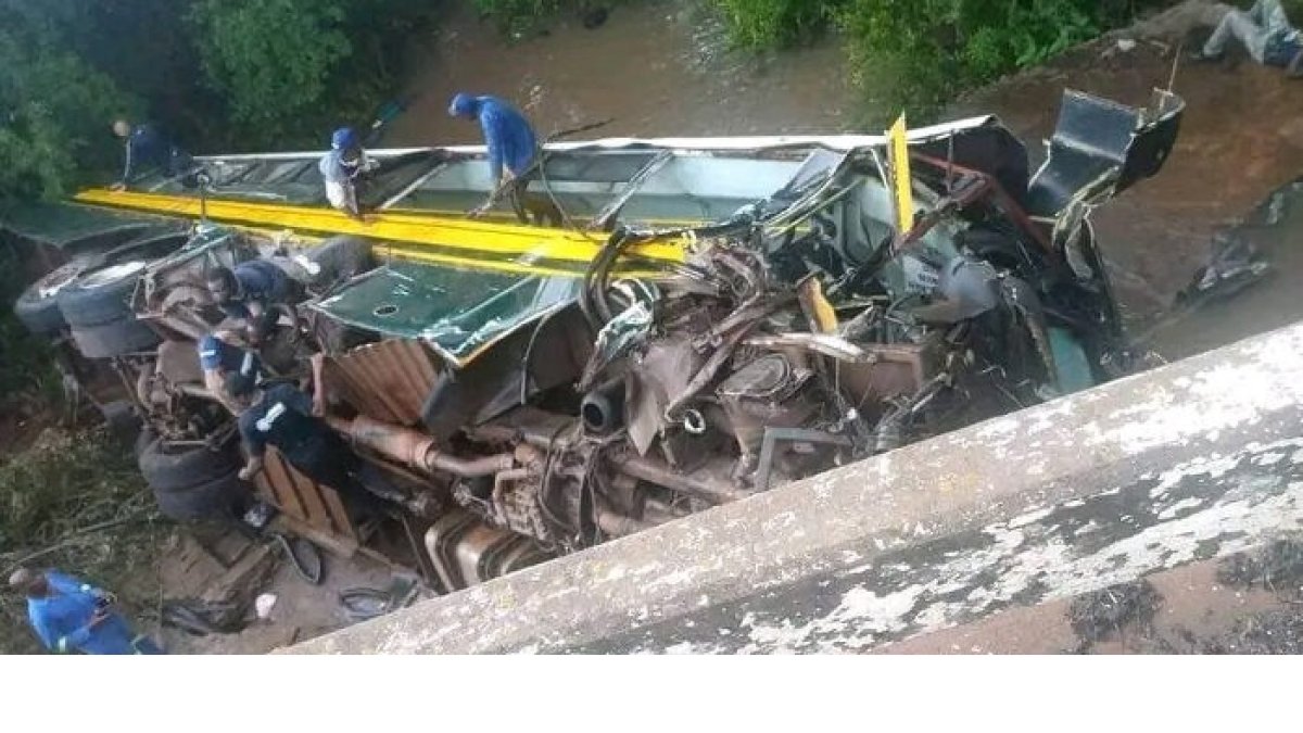 El accidente ocurrió  en la autovía N1 en la ciudad de Louis Trichardt, en la provincia de Limpopo
