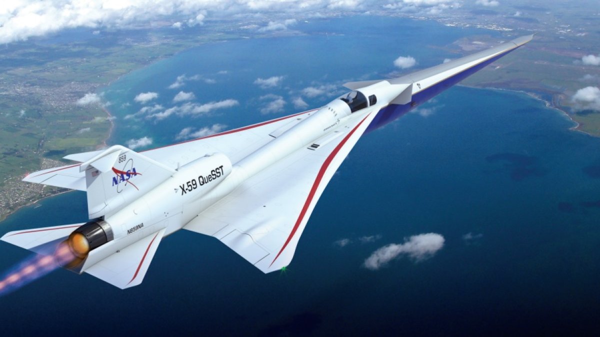 El avión experimental X-59, es el prototipo con el que la NASA busca reducir significativamente el ruido generado por el fenómeno que generan los aviones supersónicos.