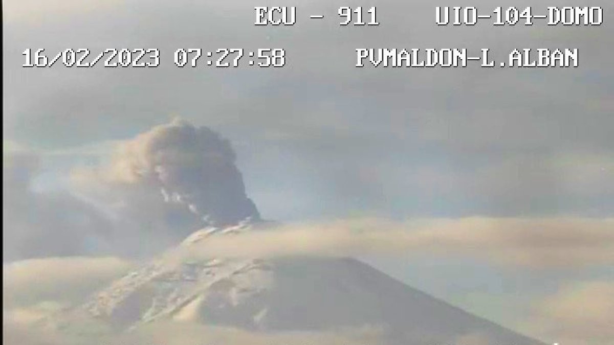 Cotopaxi. El volcán se encuentra en alerta amarilla, de un proceso eruptivo que comenzó en 2015.