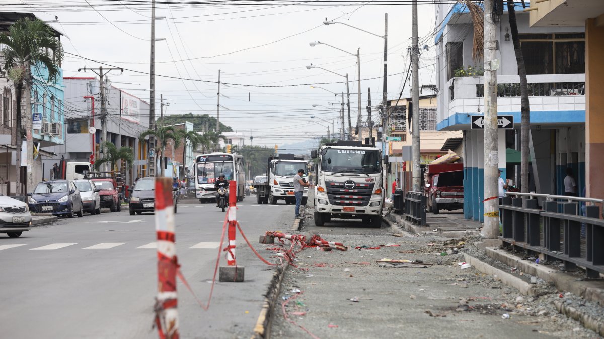 Uno de los cuestionamientos que hacen habitantes por donde pasa la troncal 4 son la terminación de los carriles, que en algunos tramos aún faltan.