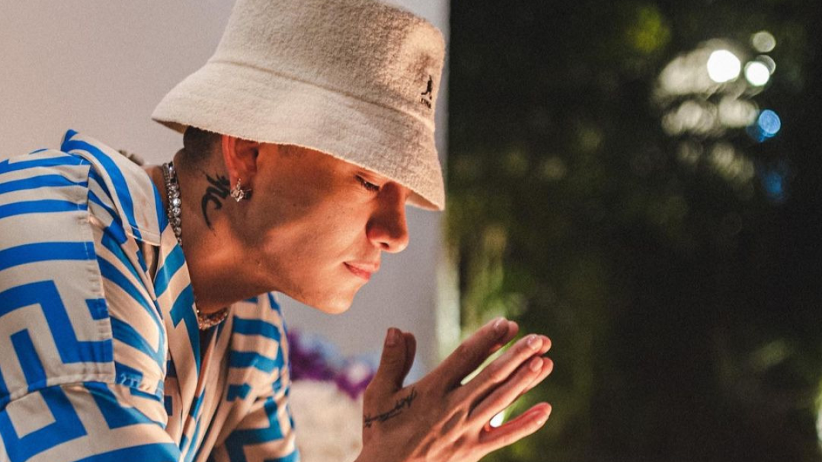 El artista cuenta con más de 5 millones de oyentes mensuales en Spotify.