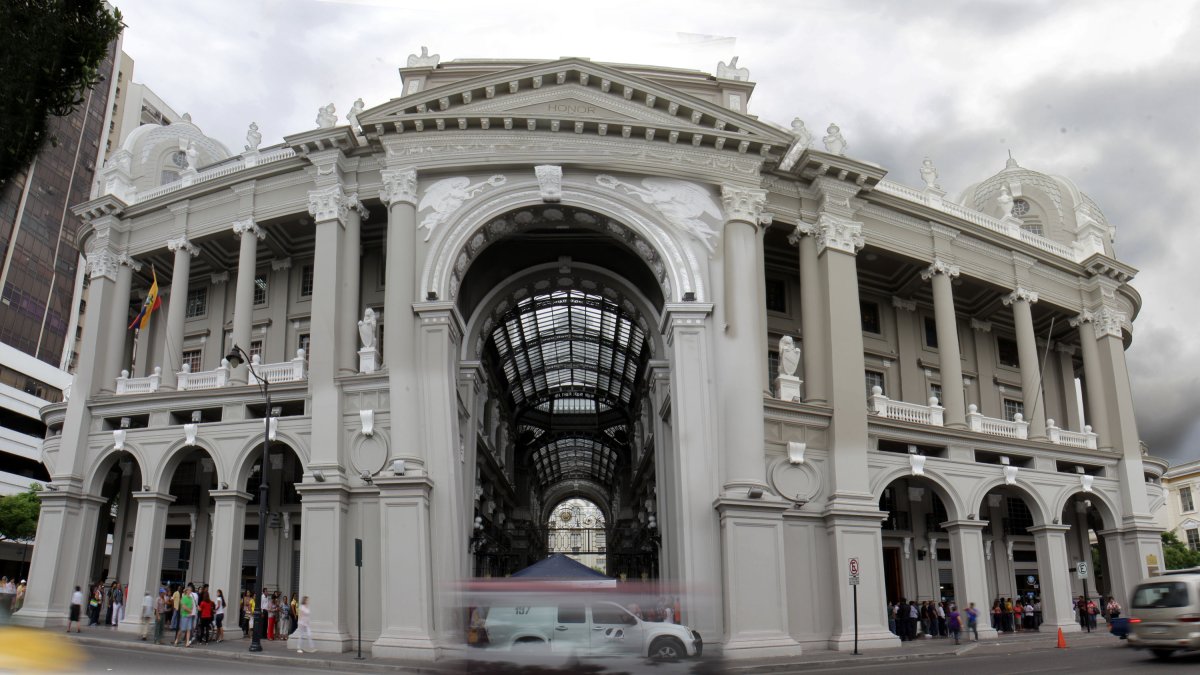 El incumplimiento del Gobierno Nacional con el pago de rentas a la Municipalidad de Guayaquil pone en riesgo la continuidad de los servicios básicos y sociales que ofrece la ciudad.