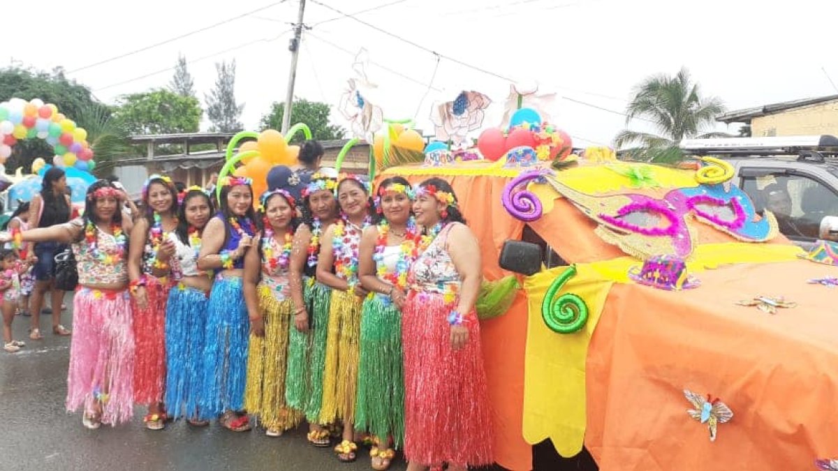 El Morro. Los grupos de baile se alistan para el pregón del domingo 19.