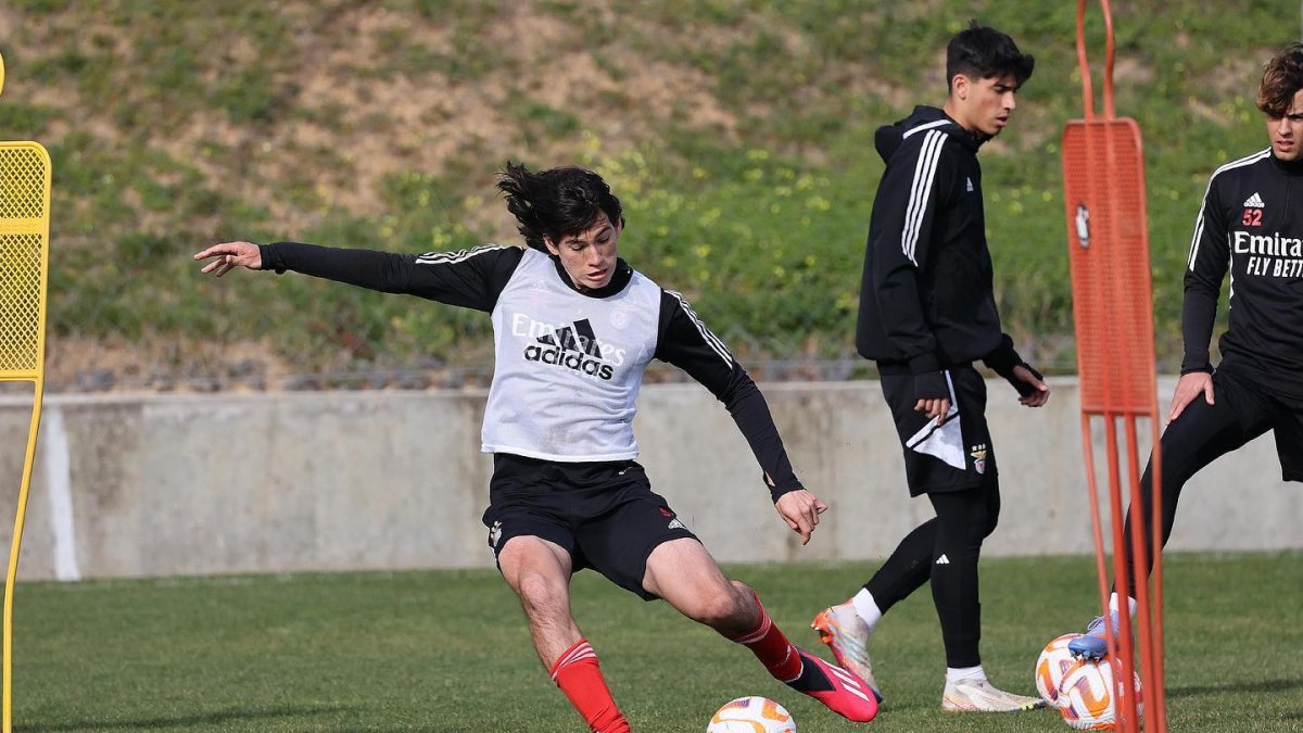 El delantero ecuatoriano Marcos Zambrano milita actualmente en el Benfica de Portugal y podría ser llamado para el Mundial sub-20.