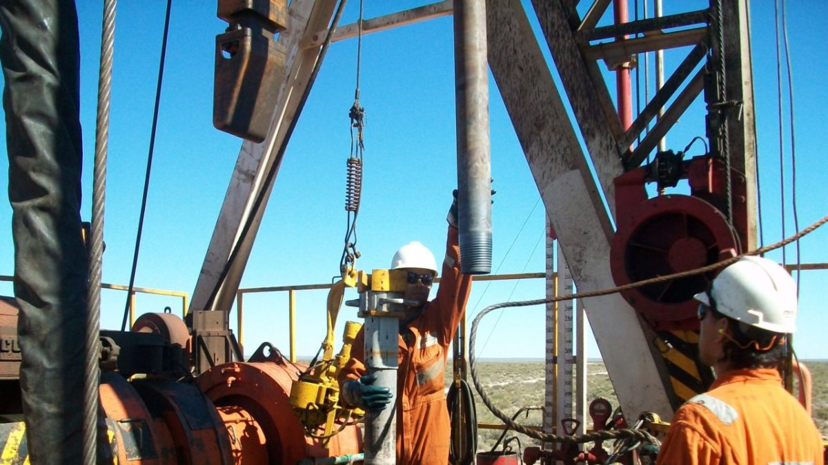 Producción. Los trabajos para extraer petróleo de Pemex en México.