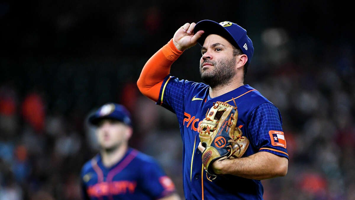 El venezolano de 32 años de edad sigue haciendo historia en los Astros.