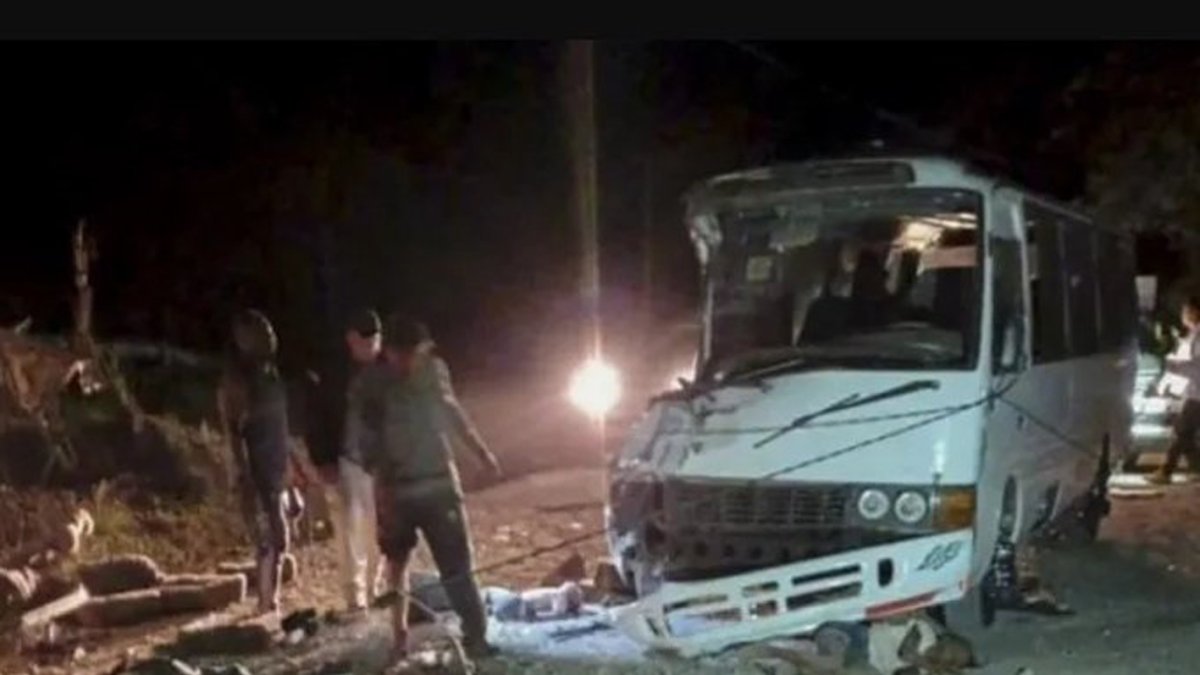 Investigación. Las tareas de búsqueda e identificación de cuerpos no se han detenido desde el 15 de febrero.