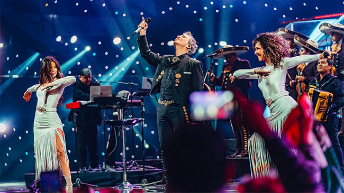 En Chile inició la gira latinoamericana que lo llevará también por Argentina, Perú y Ecuador.