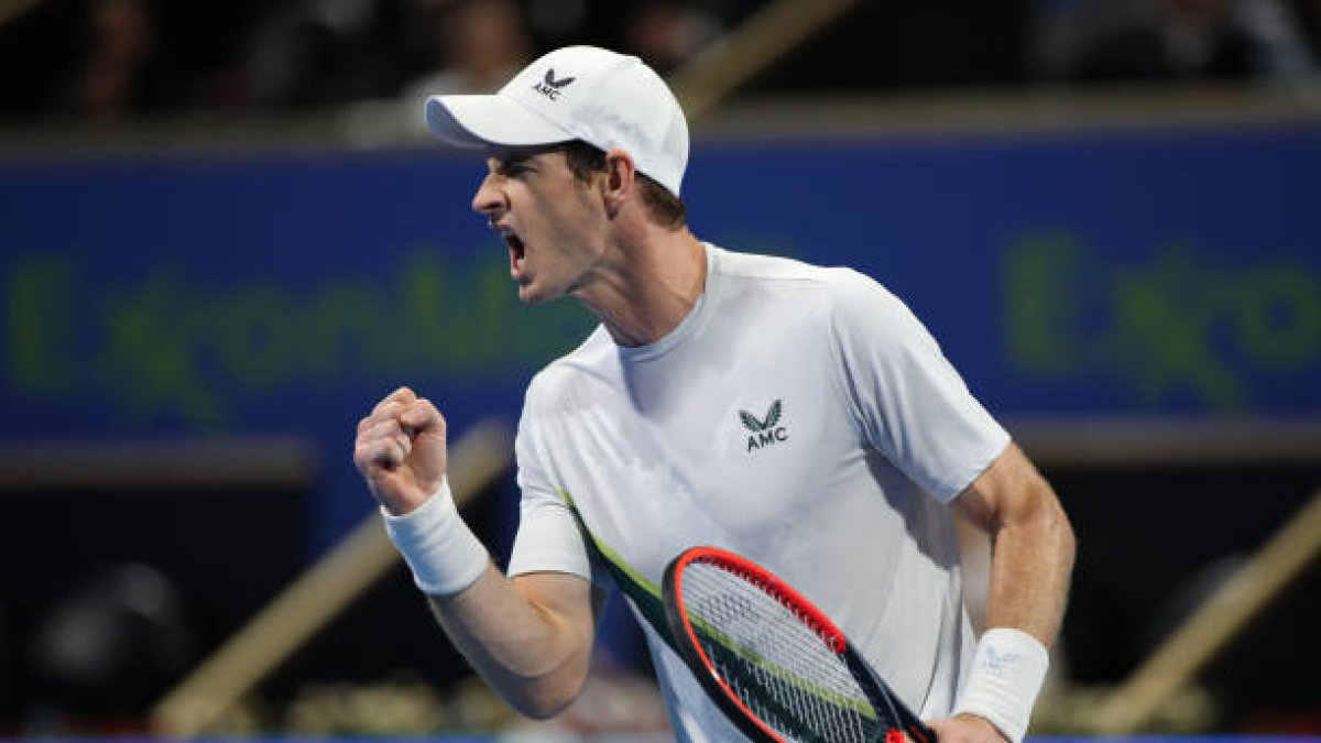 Andy Murray mejora en la primera ronda de Doha y ahora espera a Jakub Mensik.