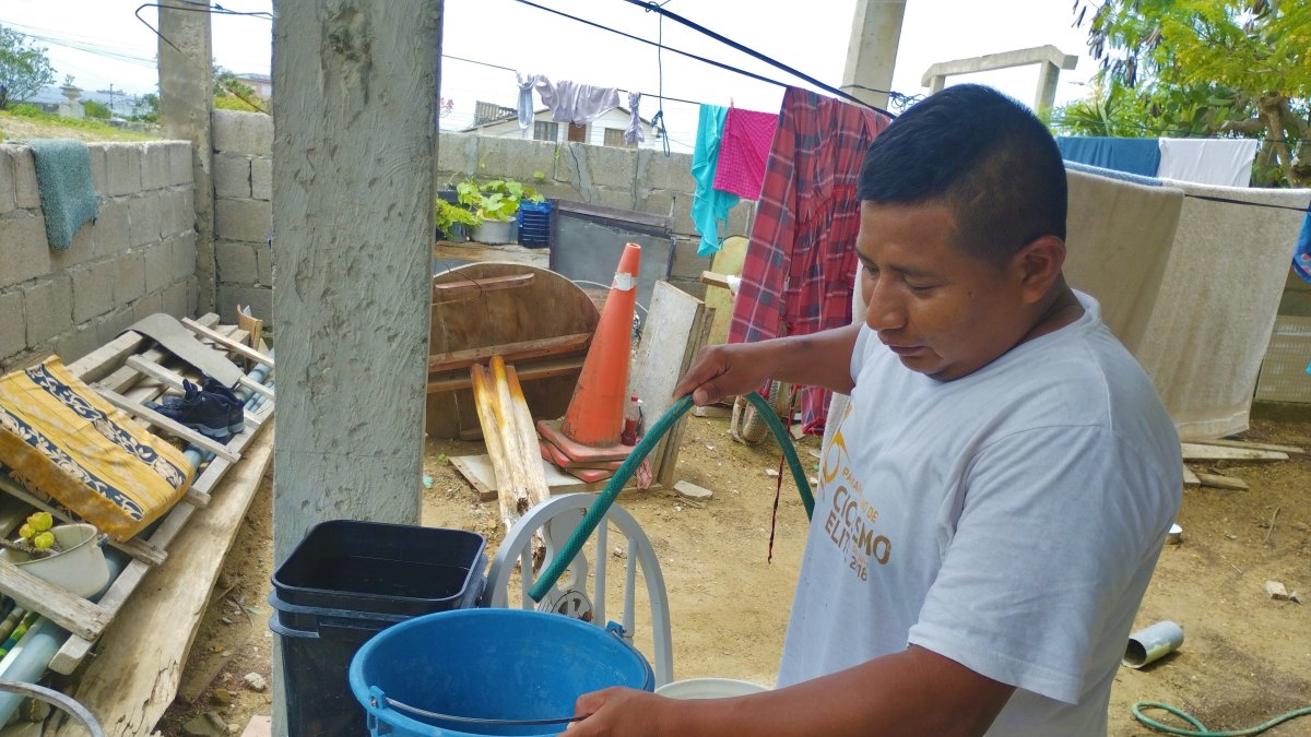 Barrios de los tres cantones de la provincia están sin agua por al menos unas cinco horas al día.