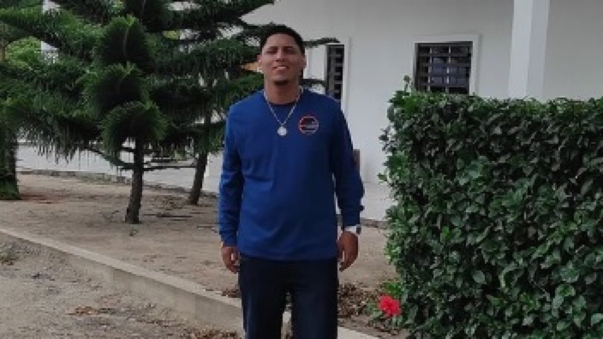 Eliseo Duarte se recupera de sus heridas en un hospital.