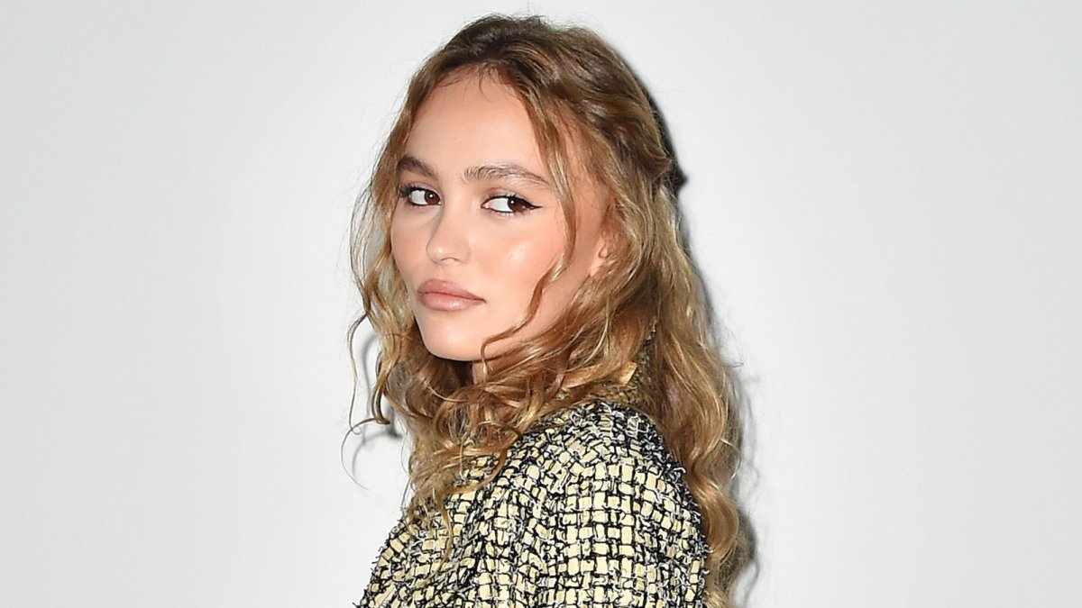 Lily- Rose Depp es hija del conocido actor Johnny Depp