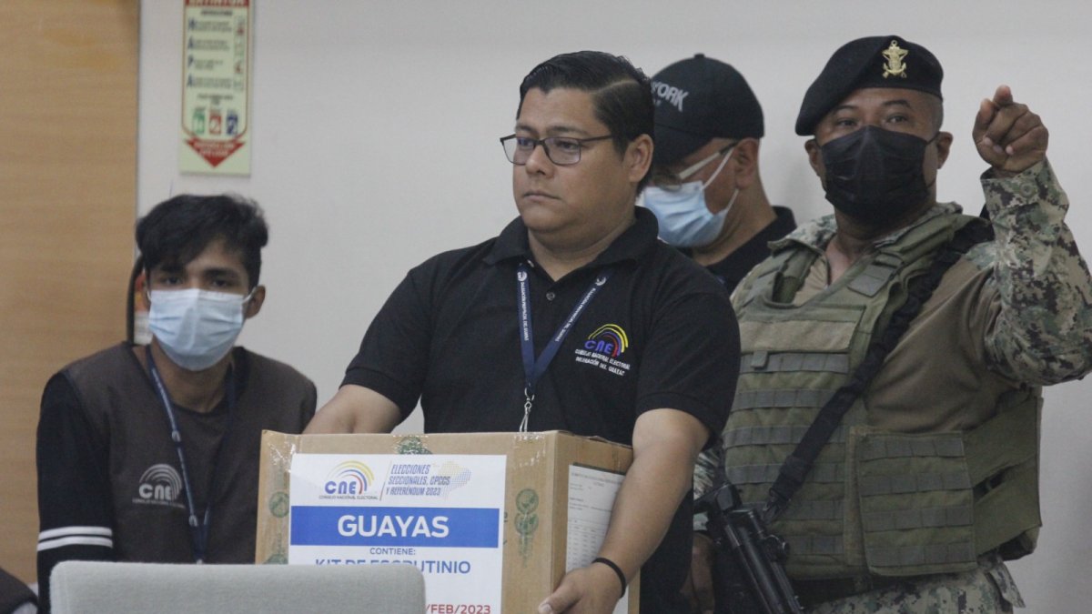 La situación ha generado cierta tensión al interior del organismo electoral, según pudo conocer este Diario.