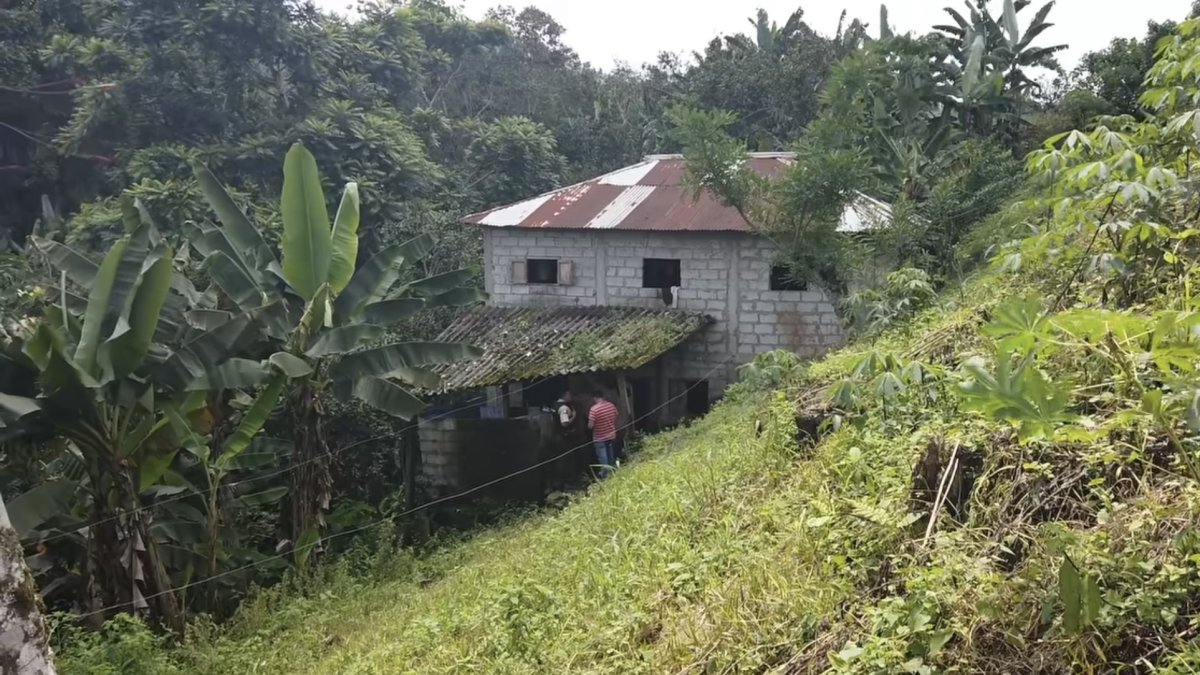 Caluma. En esta vivienda fue encontrada la víctima, ya inerte.