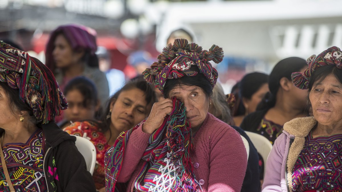 Acto de conmemoración de las víctimas de la guerra. Familiares se congregaron en Santa María Nebaj.