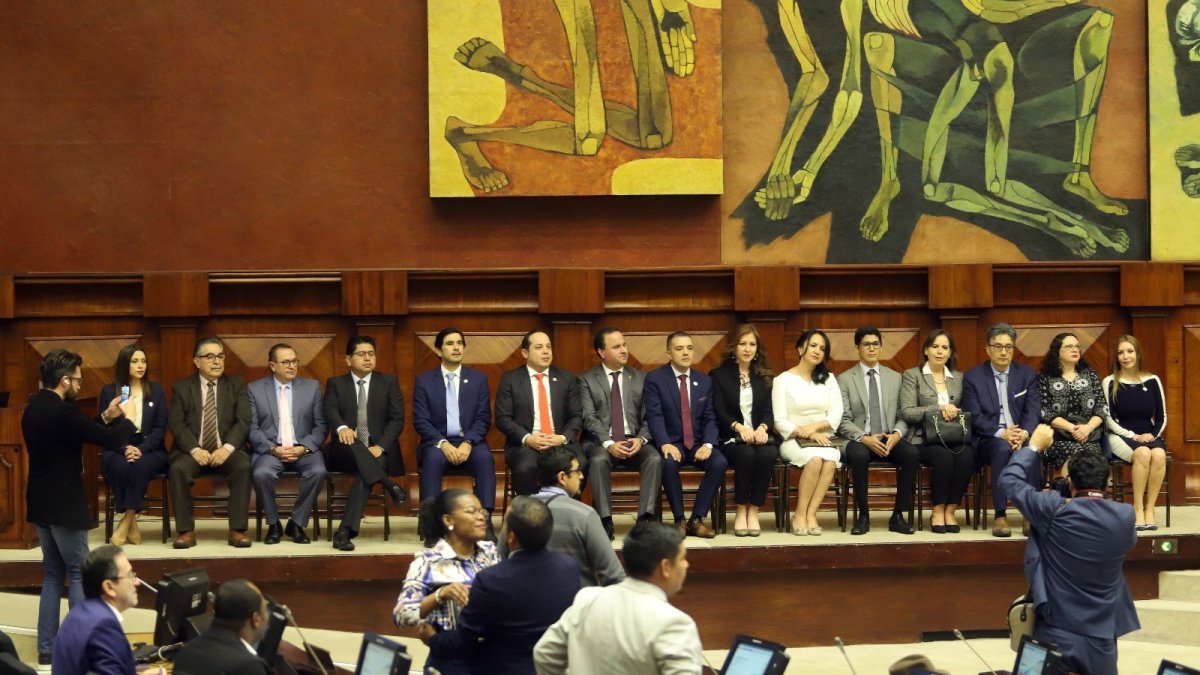 Acto. Jueces de la Corte Nacional de Justicia acompañaron a Wilman Terán a su posesión en la Asamblea.