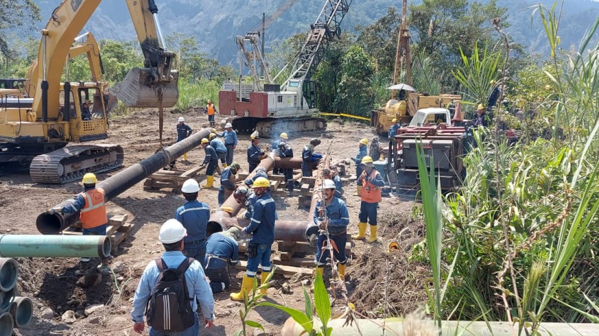 Napo. Se buscan vías alternas a la ruta afectada tras colapso de puente.