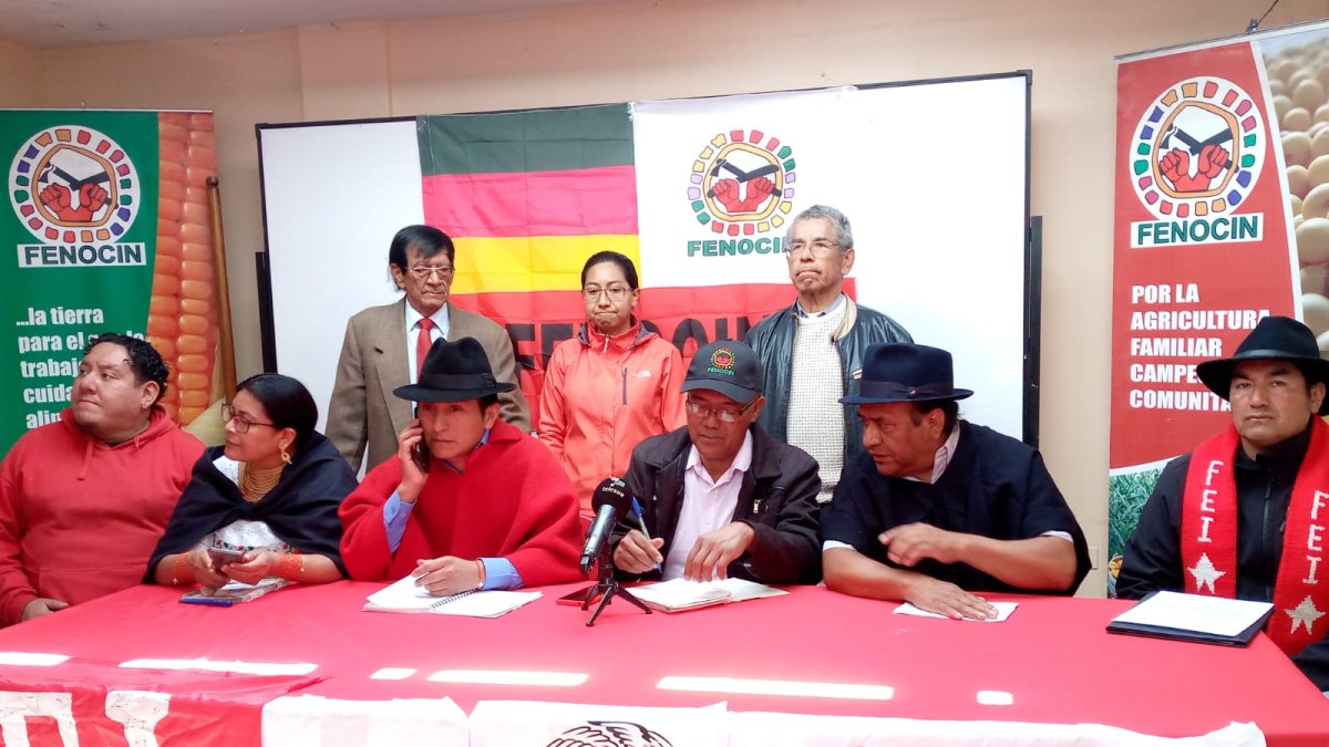 Gary Espinoza en rueda de prensa desde Quito.