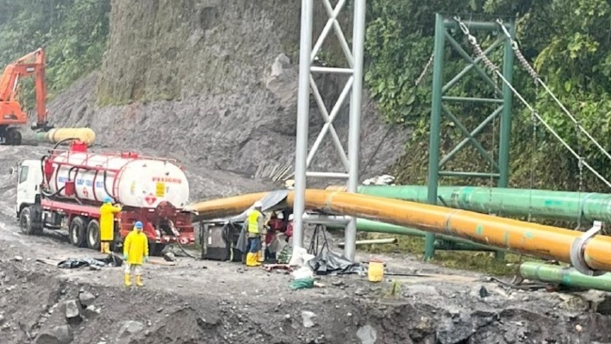 Petroecuador informó que los trabajos en los oleoductos cotinúan.