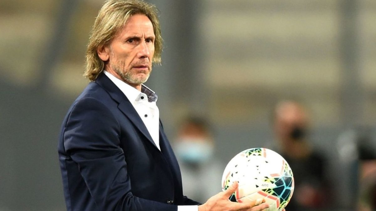 El estratega argentino Ricardo Gareca se alejaría de la posibilidad de dirigir a la selección de Ecuador.