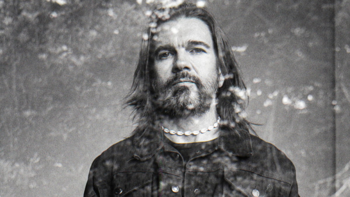 Juanes creó este nuevo CD con su productor y colaborador de toda la vida, Sebastián Krys.