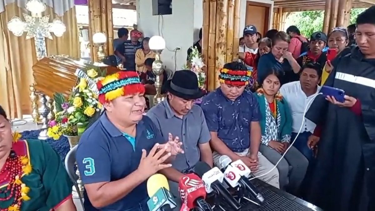 Declaraciones de dirigencia indígena en el velorio de Eduardo Mendúa.
