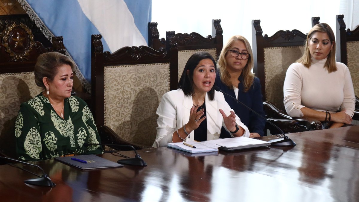 La Nueva directora de Turismo fue presentada en rueda de prensa.