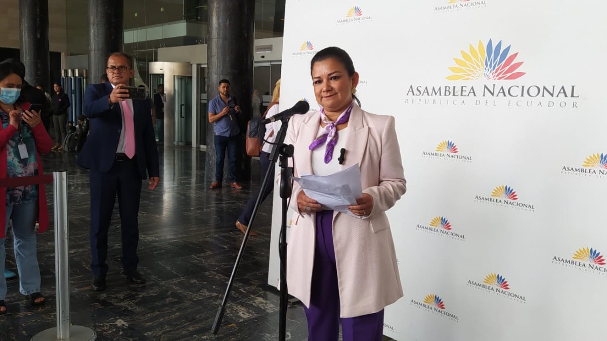 Isabel Enrríquez dijo que el reglamento que se elabore en torno a la reforma será vital para su ejecución.