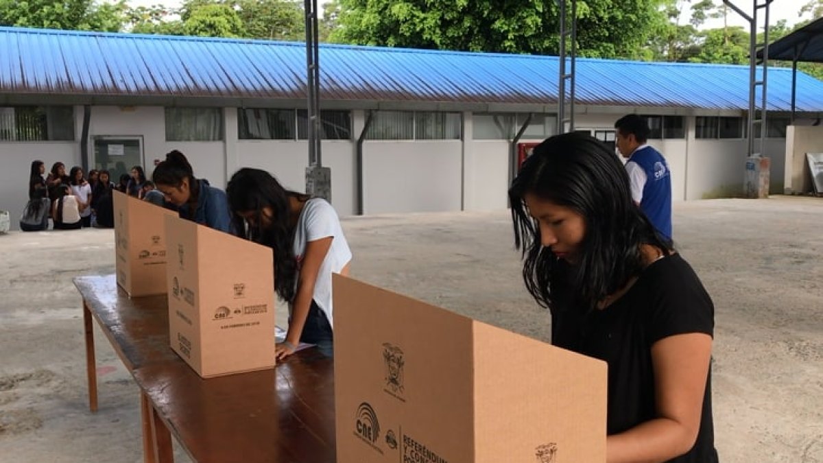 La consulta popular sobre la cantonización fue propuesta por decreto por el presidente Guillermo Lasso.