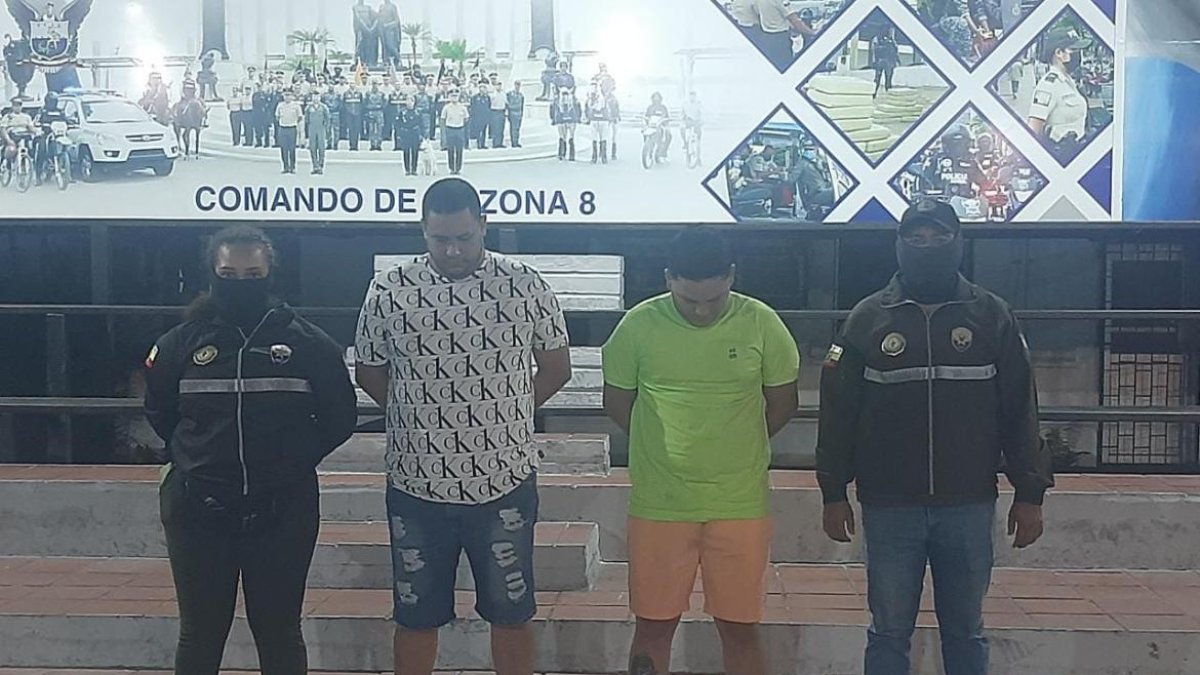 Los detenidos tenían órdenes de captura previo a sus aprehensiones. Por eso los buscaban.