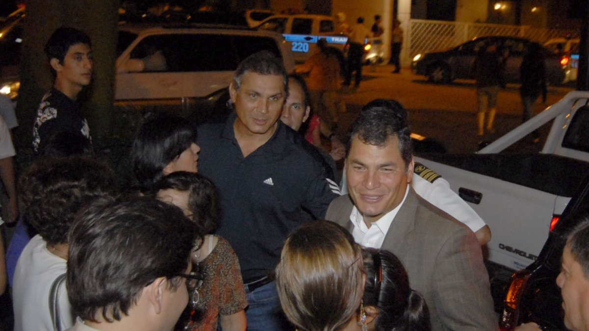 La relación entre Rafael y Fabricio Correa está resquebrajada, según ellos mismo lo han informado.