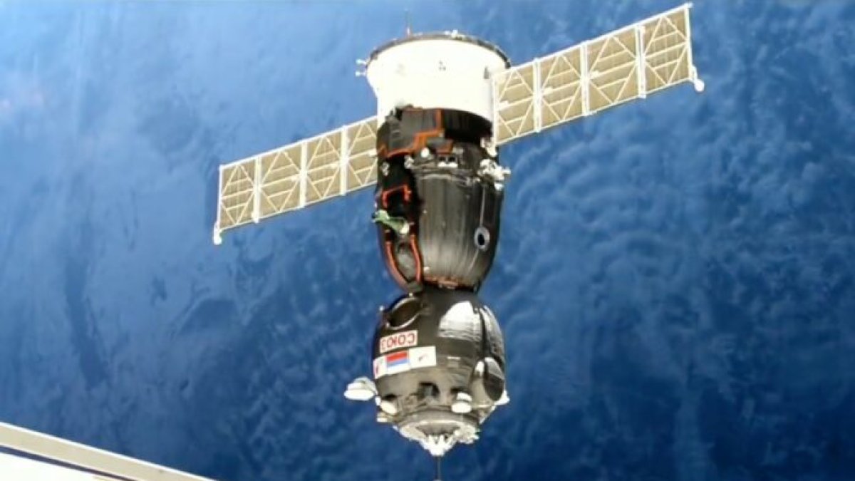 La nave espacial Soyuz MS-23 sin tripulación a bordo, servirá para traer de vuelta a la Tierra a dos cosmonautas rusos y a un astronauta de la NASA.