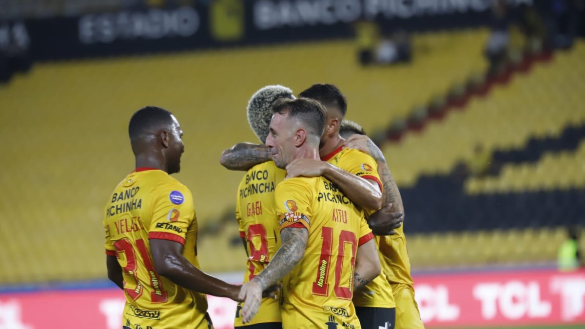 El ídolo logró marcar en varias oportunidades.