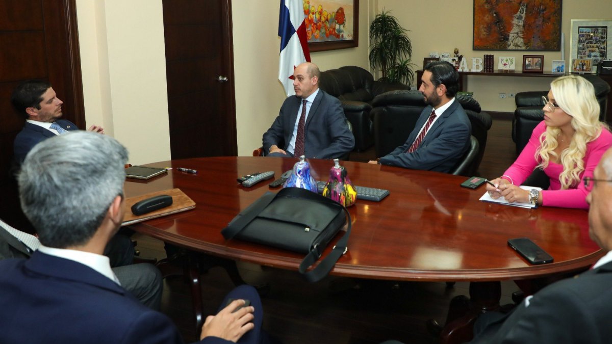 Autoridades de Ecuador se reunieron con sus pares de Panamá en días pasados.