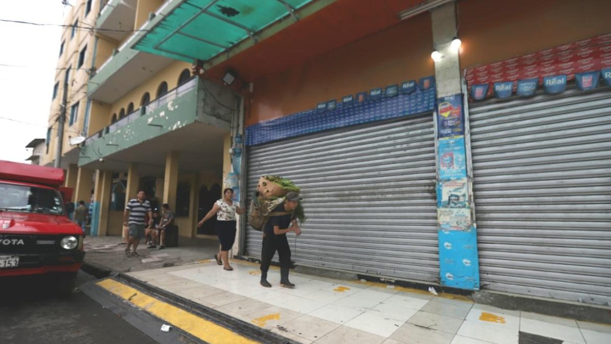 La víctima tendría su negocio en el suburbio de Guayaquil.