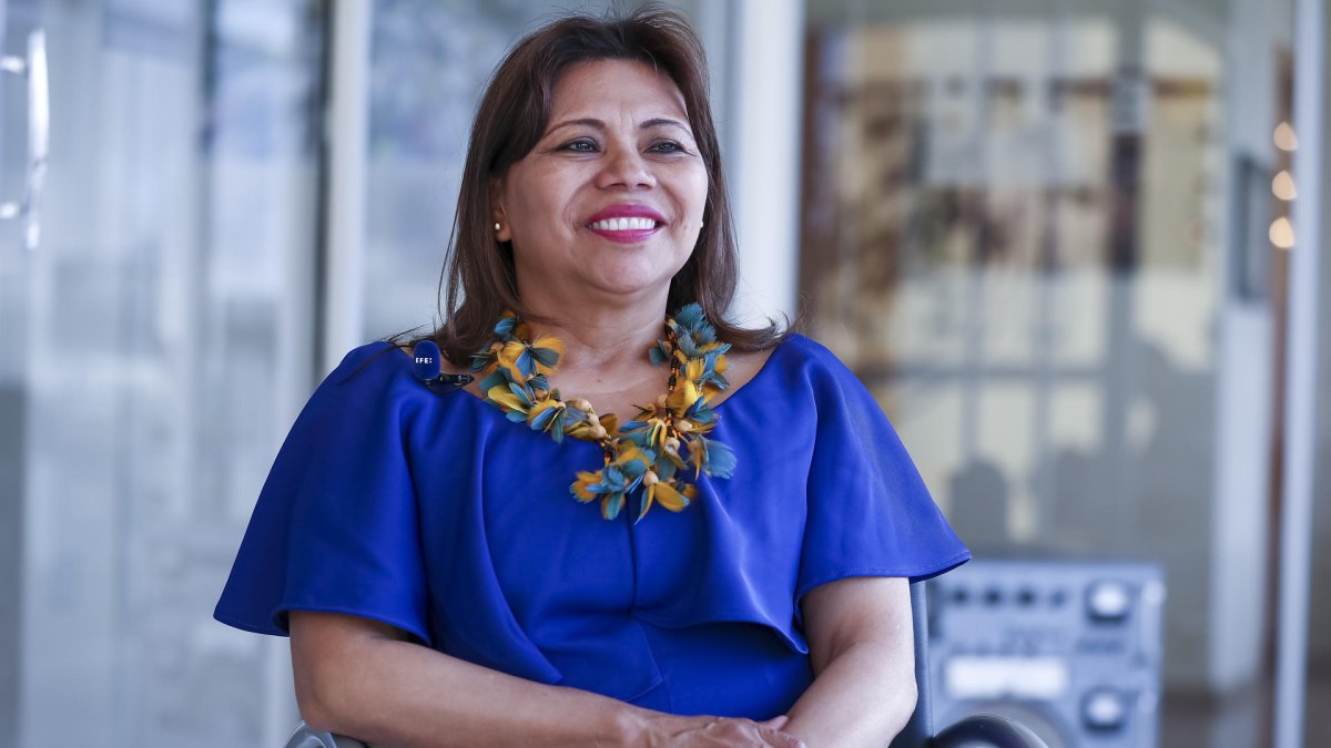 - La colombiana Fany Kuiru habla durante una entrevista para Efe, el 1 de marzo 2023, en Quito (Ecuador). 