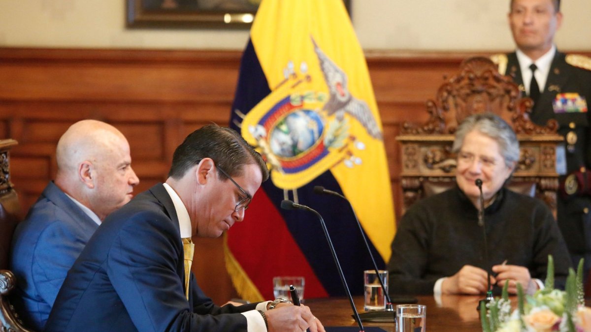 Gabinete. El presidente Lasso posesinó a los nuevos funcionarios este miércoles 8 de marzo de 2023.
