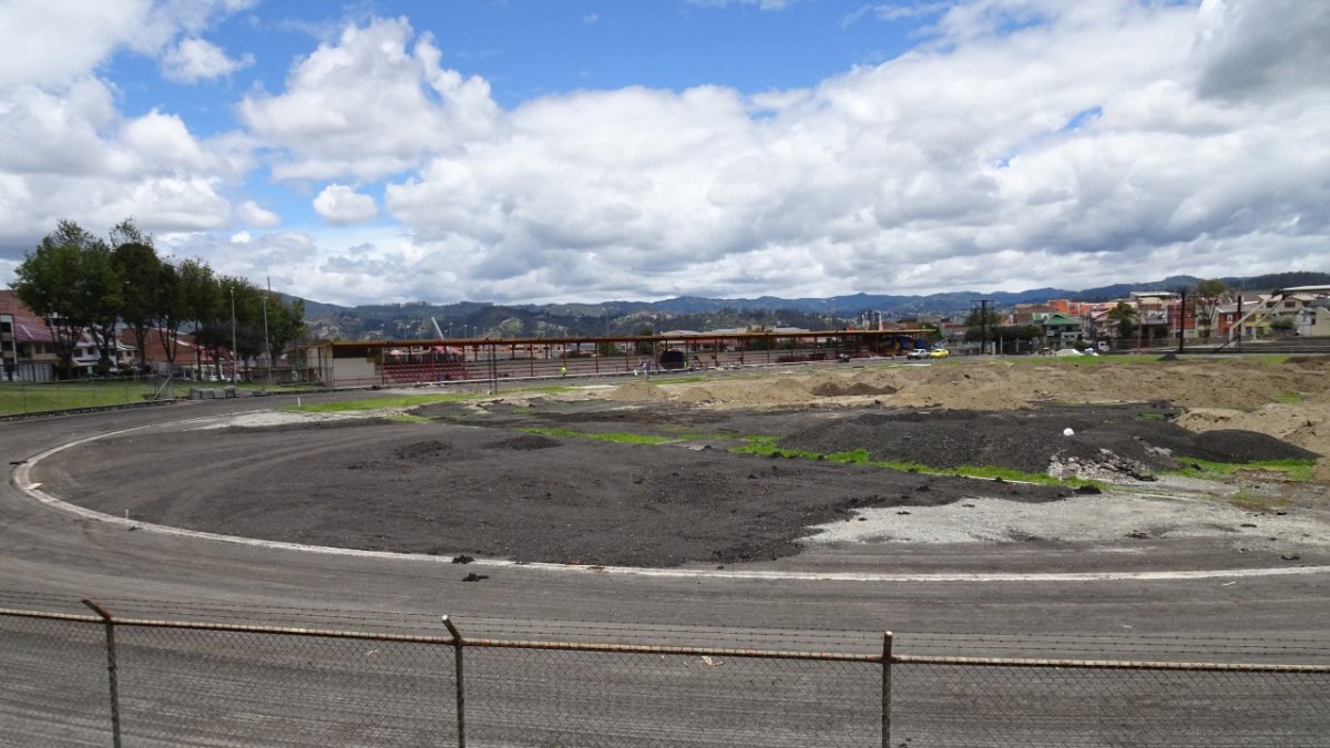 Una panorámica de toda la pista en Miraflores muestra el escenario desolador.