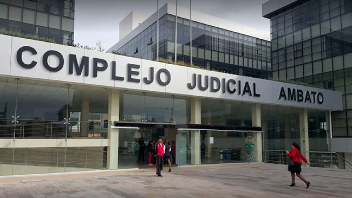 Diligencia. Imagen referencial del Complejo Judicial de Ambato.