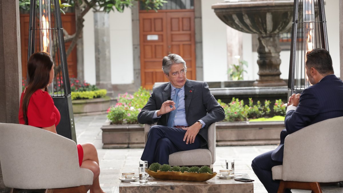 Evento. El presidente Guillermo Lasso en una entrevista en Carondelet.