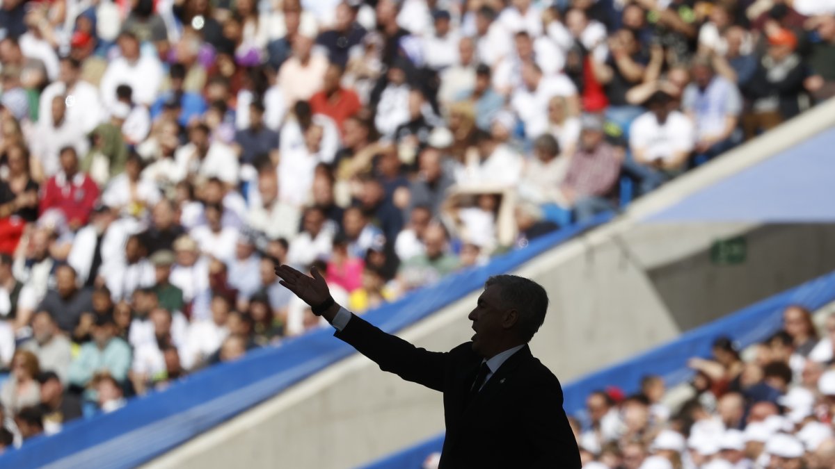 Carlo Ancelotti es el tercer entrenador en llegar a los 100 triunfos con el Real Madrid en la liga española.