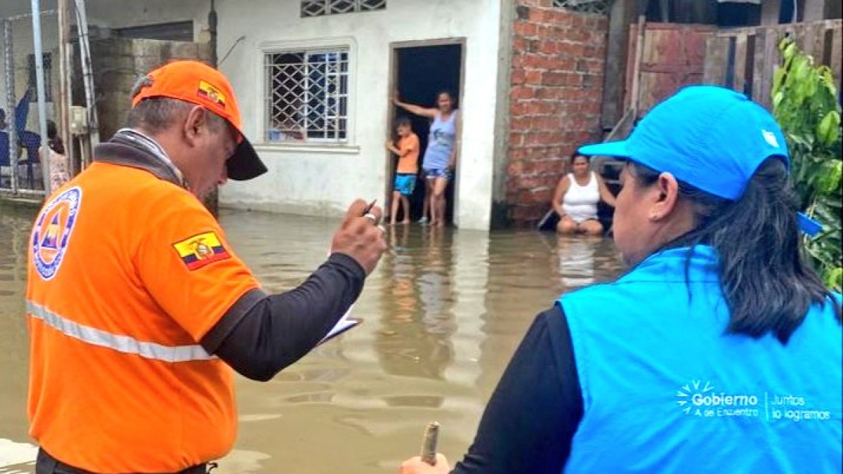 La Secretaría de Gestión de Riesgos atiende a los afectados.