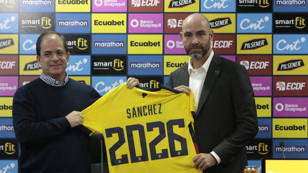 Presentación del nuevo técnico de la Selección de Ecuador, Félix Sánchez.