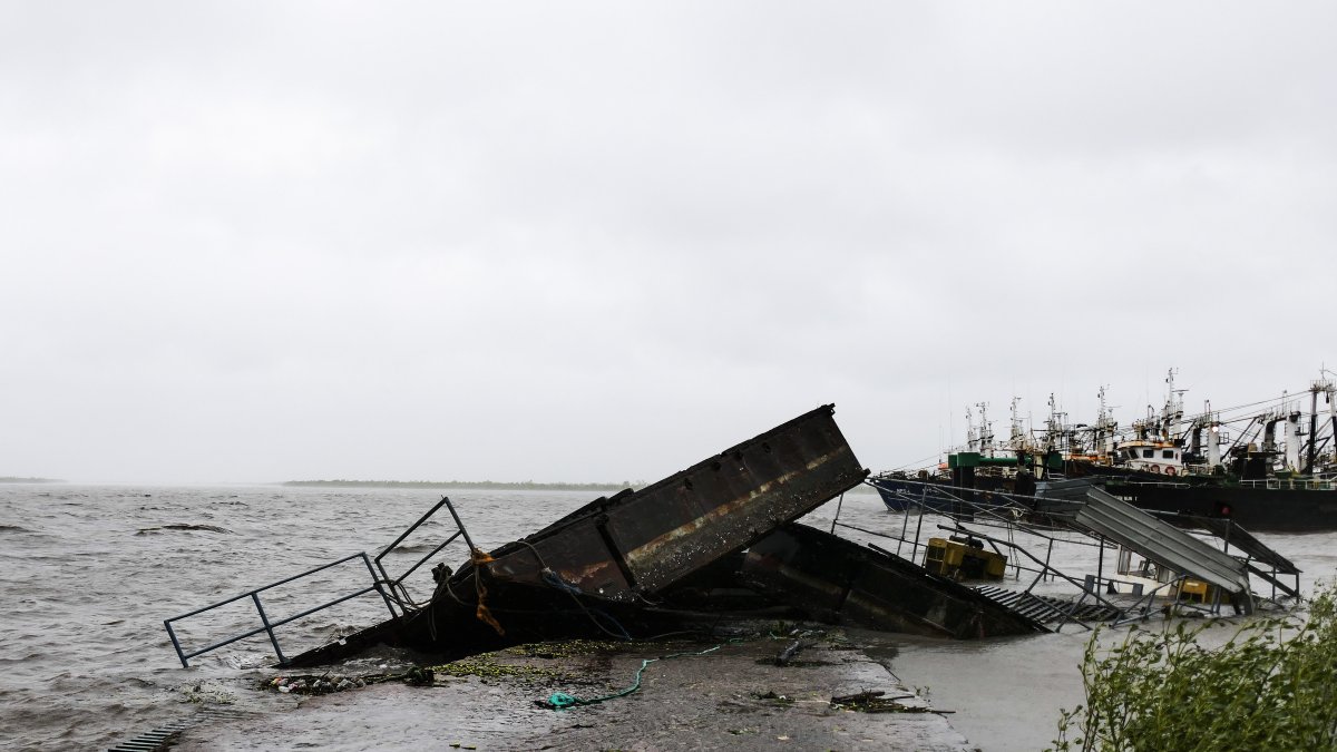 Daños causados por el paso del ciclón Freddy por Mozambique.