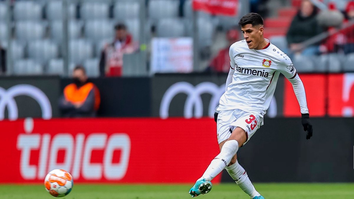 FUTBOLISTA ECUATORIANO DEL BAYER LEVERKUSEN DE ALEMANIA |